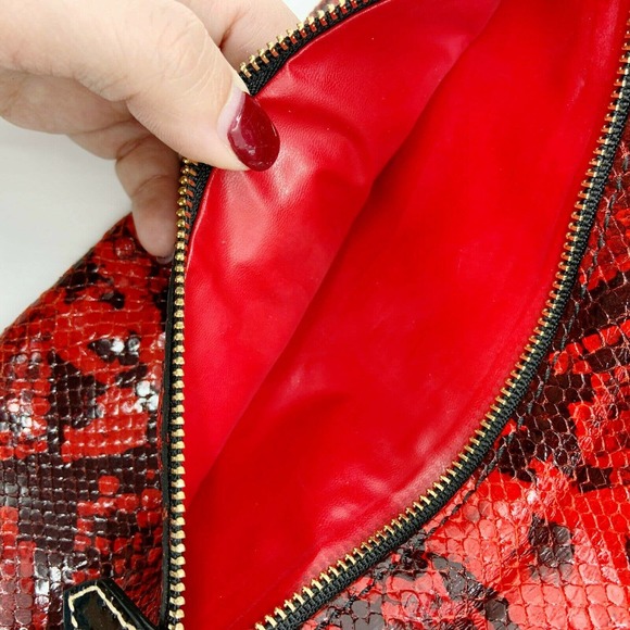 Dooney and Bourke Shoulder Bag Red Snakeskin - Picture 6 of 11